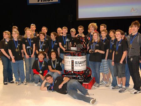 画像集#001のサムネイル/Hi-Rez Studiosがスポンサーの高校生チーム,ロボットコンテストの世界大会へ