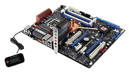 画像集#003のサムネイル/ASUSTeK,ゲーマー向けIntel X38マザーボード「Maximus」を発表