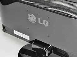 画像ギャラリー No.006のサムネイル画像 / CRT時代を思い出すヌルヌル感! 120Hz駆動の液晶ディスプレイは「買い」だ