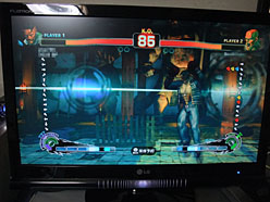 画像ギャラリー No.014のサムネイル画像 / CRT時代を思い出すヌルヌル感! 120Hz駆動の液晶ディスプレイは「買い」だ