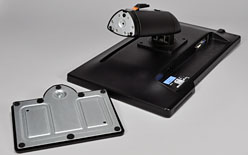 画像ギャラリー No.006のサムネイル画像 / プロゲーマー監修のBenQ製ディスプレイ「XL2410T」レビュー。満を持して登場のリアル120Hz表示モデルは買いか?