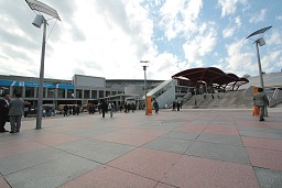 画像ギャラリー No.002のサムネイル画像 / 映像は4K時代に突入。立体視はどうなった? CEATEC会場で見た最新映像機器レポート