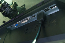 画像ギャラリー No.006のサムネイル画像 / BenQ,「RTS向け」ディスプレイ2モデルを発表。「FPS向け」とされる「XL2420T」の実機も披露