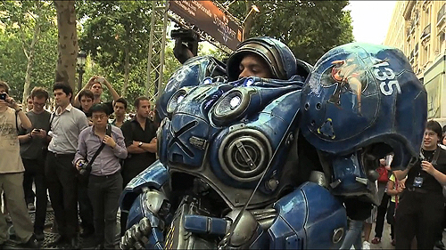 画像ギャラリー No.012のサムネイル画像 / あの名作RTSシリーズ最新作「Starcraft II: Wings of Liberty」が12年ぶりに,ついにリリース。世界同時ローンチに各地で熱狂!