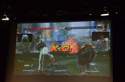 画像ギャラリー No.018のサムネイル画像 / 「第2回 eスポーツ JAPAN CUP」開催。2代目チャンピオンの座をかけて争われた激戦の模様をレポート