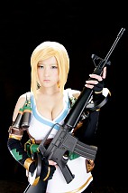 画像ギャラリー No.010のサムネイル画像 / 「ELSWORD」の新TVCMに神谷えりなさんと楠木まゆさんがコスプレで出演