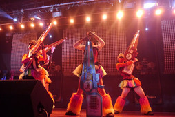 ꡼ No.004Υͥ / ELSWORDסܤοCMȲ̽ҤΥ饤֤夬äֿCM᡼ȯɽפݡ