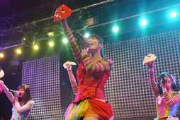 ꡼ No.006Υͥ / ELSWORDסܤοCMȲ̽ҤΥ饤֤夬äֿCM᡼ȯɽפݡ