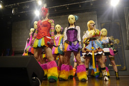 ꡼ No.017Υͥ / ELSWORDסܤοCMȲ̽ҤΥ饤֤夬äֿCM᡼ȯɽפݡ