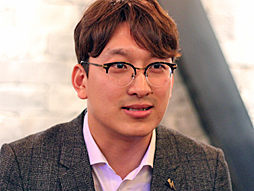 ���������꡼ No.002�Υ���ͥ������ / ��NDC18�ϴڹ�Υꥢ��æ�Х���������Ź��Code-K�פ���ELSWORD�פȥ���ܡ�10��ǯ��ǰ���Ƽ¸�����æ�Х�������θ�����