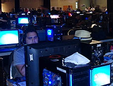 ���������꡼ No.020�Υ���ͥ������ / 4Gamer��1���֤򿶤��֤��Weekly 4Gamer��2011ǯ7��30����8��5��ʬ 