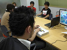 ���������꡼ No.005�Υ���ͥ������ / 4Gamer��1���֤򿶤��֤��Weekly 4Gamer��2011ǯ8��6����8��12��ʬ