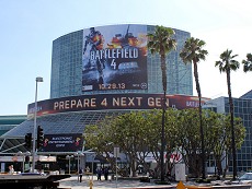 ���������꡼ No.010�Υ���ͥ������ / 4Gamer��1���֤򿶤��֤��Weekly 4Gamer��2013ǯ6��8����6��14��