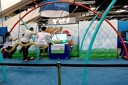 ���������꡼ No.002�Υ���ͥ������ / 4Gamer��1���֤򿶤��֤��Weekly 4Gamer��2015ǯ3��7����3��13��