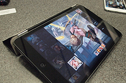 ���������꡼ No.008�Υ���ͥ������ / 4Gamer��1���֤򿶤��֤��Weekly 4Gamer��2015ǯ3��21����3��27��