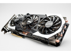 ���������꡼ No.014�Υ���ͥ������ / 4Gamer��1���֤򿶤��֤��Weekly 4Gamer��2015ǯ7��4����7��10��