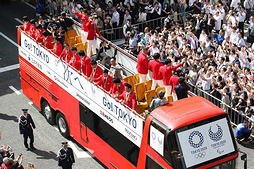 ���������꡼ No.015�Υ���ͥ������ / 4Gamer��1���֤򿶤��֤��Weekly 4Gamer��2016ǯ10��1����10��7��