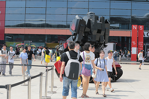 ���������꡼ No.016�Υ���ͥ������ / 4Gamer��1���֤򿶤��֤��Weekly 4Gamer��2017ǯ7��29����8��4��