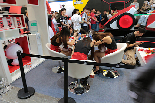 ���������꡼ No.018�Υ���ͥ������ / 4Gamer��1���֤򿶤��֤��Weekly 4Gamer��2017ǯ7��29����8��4��