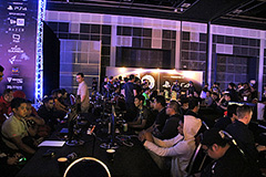 ���������꡼ No.008�Υ���ͥ������ / 4Gamer��1���֤򿶤��֤��Weekly 4Gamer��2017ǯ10��14����10��20��