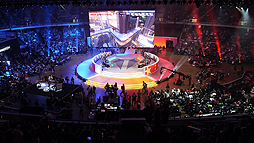 ���������꡼ No.005�Υ���ͥ������ / 4Gamer��1���֤򿶤��֤��Weekly 4Gamer��2017ǯ11��4����11��10��