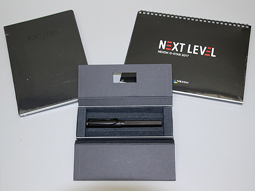 ���������꡼ No.014�Υ���ͥ������ / 4Gamer��1���֤򿶤��֤��Weekly 4Gamer��2017ǯ11��18����11��24��