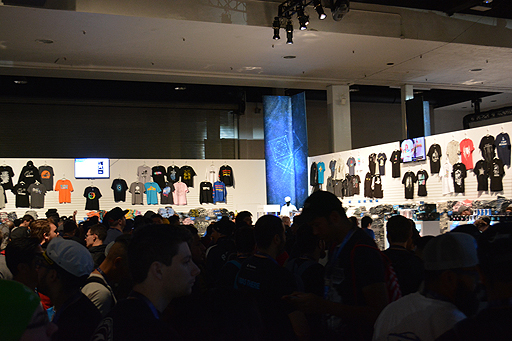 ���������꡼ No.021�Υ���ͥ������ / 4Gamer��1���֤򿶤��֤��Weekly 4Gamer��2017ǯ12��9����12��15��