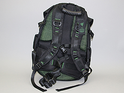 ���������꡼ No.016�Υ���ͥ������ / 4Gamer��1���֤򿶤��֤��Weekly 4Gamer��2018ǯ2��24����3��2�����ץ쥼��Ȥ�Razer���ΥХå��ѥå�2��