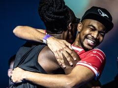 ���������꡼ No.006�Υ���ͥ������ / 4Gamer��1���֤򿶤��֤��Weekly 4Gamer��2018ǯ8��4����8��10��