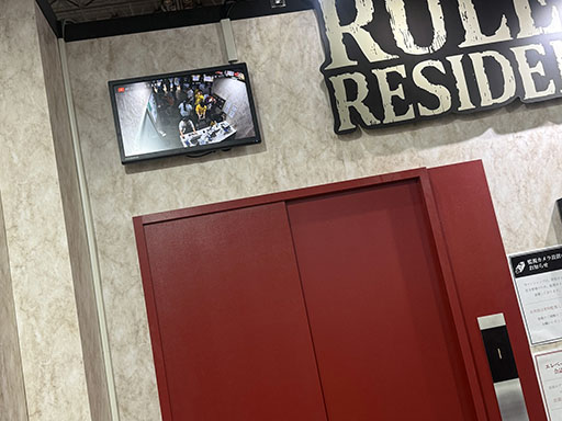 画像ギャラリー No.009のサムネイル画像 / 35年ローンで買った家は独裁マンション。「RULES OF RESIDENCE」はカードとダイスで集合住宅を生き抜くシミュレーション［TGS2026］