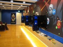 ������#018�Υ���ͥ���/��͸�Faith�Υ�ǥ��ï����EA����Mirror's Edge�פΥץ쥼��ơ�����󥤥٥�Ȥ򳫺�