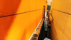 画像集#043のサムネイル/より速く! より高く! より遠くへ! PC版がリリースされた「ミラーズエッジ」のレビューを掲載