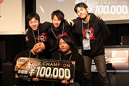 画像ギャラリー No.020のサムネイル画像 / 「カウンターストライクオンライン」のオフライン決勝大会「CSOJC 2011 Final」。初代日本チャンピオンは東京代表のX3に決定