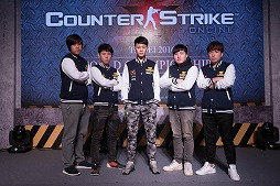 画像ギャラリー No.005のサムネイル画像 / 日本代表がベスト4入りを果たす! 「カウンターストライクオンライン」世界大会「CSOWC 2016」後半戦の様子をお届け