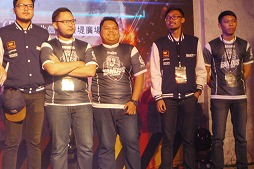 画像ギャラリー No.021のサムネイル画像 / 日本代表がベスト4入りを果たす! 「カウンターストライクオンライン」世界大会「CSOWC 2016」後半戦の様子をお届け