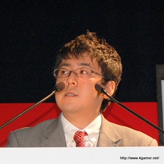 画像ギャラリー No.004のサムネイル画像 / 名越稔洋氏,Zeebraさんが登場した「CR龍が如く 見参!」プレス発表会をレポート。同製品にはZeebraさんの新曲「Money In My Pocket」も収録