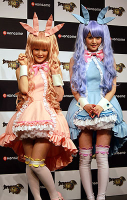 ���������꡼ No.028�Υ���ͥ������ / ����Ū�������ɥ�ȥϥ���ɤ���ͥ��򤫤��ơ��̱����Ҥ���ƻ�Ť���ߤ���˲����������֥ɥ饴��ͥ��ȡ׵���ȯɽ��