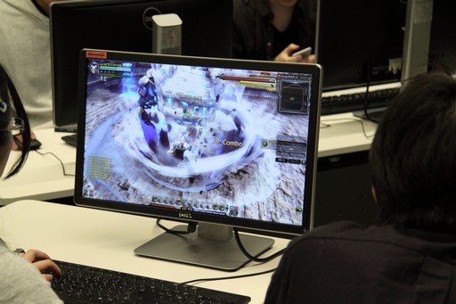 画像ギャラリー No.023のサムネイル画像 / 5月実装の外伝キャラクター「ライドギアズ」体験会を兼ねた「ドラゴンネストR」のオフラインイベントをレポート。注目の2017年ロードマップも公開