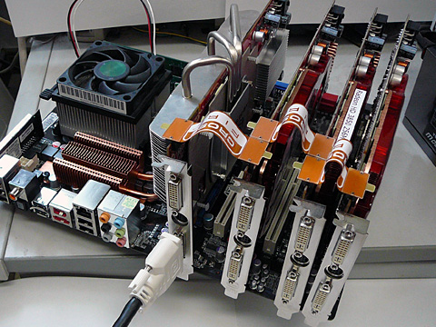 画像集#005のサムネイル/マルチGPU構成でパフォーマンスがバラつく理由とは? AMD担当者に聞くCrossFireXの現状と今後