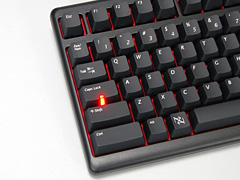 画像集#004のサムネイル/“Cherry茶軸”採用の赤い限定版,DHARMAPOINT製キーボード「DRTCKB102UBRT」テストレポート