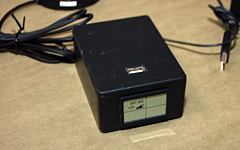 画像集#011のサムネイル/「SideWinder X8 Mouse」詳報。穴のないスペックは,ゲーマー向けワイヤレスマウスの概念を変えるか?