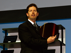 画像ギャラリー No.002のサムネイル画像 / Intel,Atomプロセッサのロードマップをアップデート。「Medfield」と「Cloverview」は2012年,「Cedarview」は年内登場か