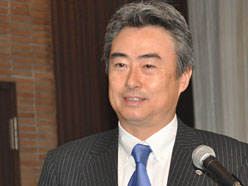 画像ギャラリー No.002のサムネイル画像 / インテル,第2世代Coreプロセッサの順調な立ち上がりをアピール。Oak Trailのアーキテクチャも日本語で解説