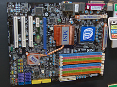 #003Υͥ/COMPUTEX 200823ϥޥܡɤ饰եåɤؤȹ롤MSIξϥ֥ɡDrMOS