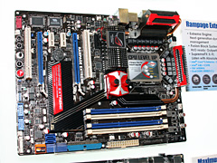 ������#004�Υ���ͥ���/��COMPUTEX 2008��25��ASUS�Ρ�R.O.G�פϡ������ޡ������ȥ����С������å��ݸ�����2�饤��ʥåפ�ʬ��