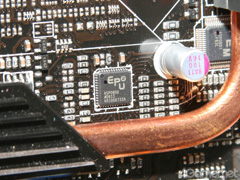 ������#006�Υ���ͥ���/��COMPUTEX 2008��25��ASUS�Ρ�R.O.G�פϡ������ޡ������ȥ����С������å��ݸ�����2�饤��ʥåפ�ʬ��