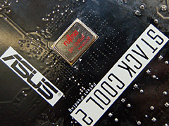 ������#010�Υ���ͥ���/��COMPUTEX 2008��25��ASUS�Ρ�R.O.G�פϡ������ޡ������ȥ����С������å��ݸ�����2�饤��ʥåפ�ʬ��