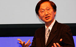 画像ギャラリー No.002のサムネイル画像 / ASUS,超ハイエンドからEee PCまで,全レンジでゲーマー向けPCを推進へ