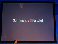 画像ギャラリー No.003のサムネイル画像 / ASUS,超ハイエンドからEee PCまで,全レンジでゲーマー向けPCを推進へ