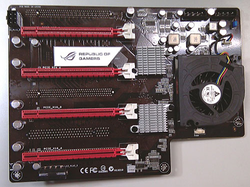 ���������꡼ No.002�Υ���ͥ������ / ASUS����Rampage III Extreme�פ�4-way SLI��¸�����ɡ������ܡ��ɡ�ROG Xpander�׸���